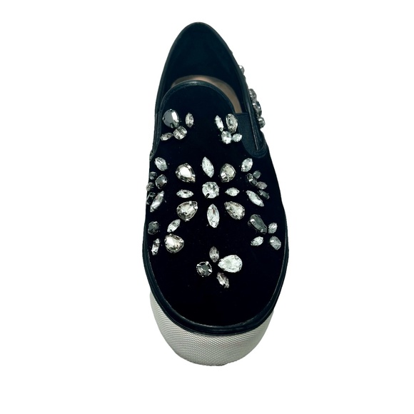 CARVELA KURT GEIGER BLACK SUEDE WITH LARGE CRYSTALS SLIP ON TRAINER SNEAKERS - Picture 8 of 16